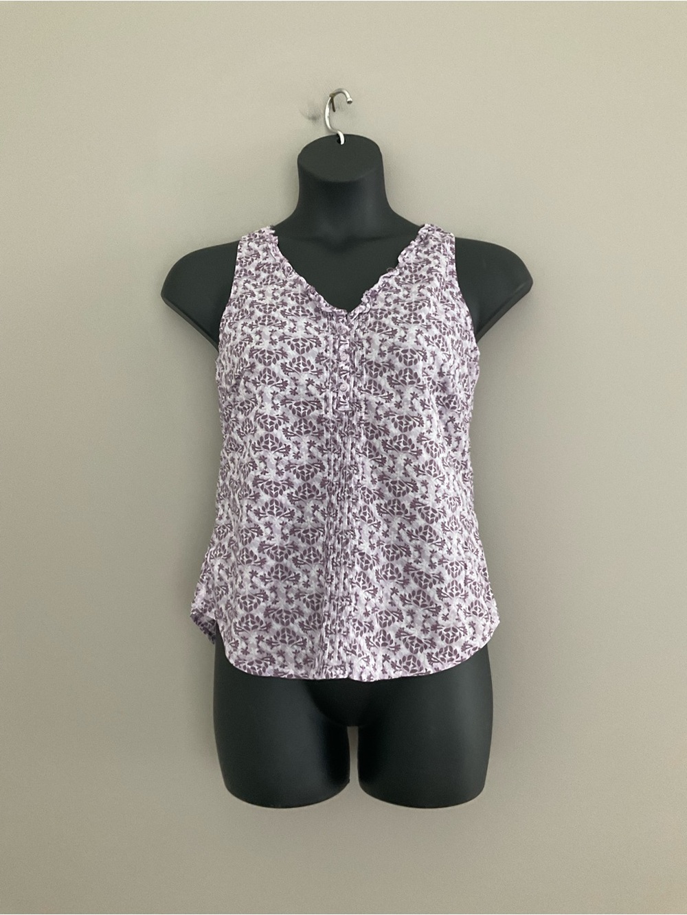 Eddie Bauer, Purple & White, Floral, Sleeveless, Top